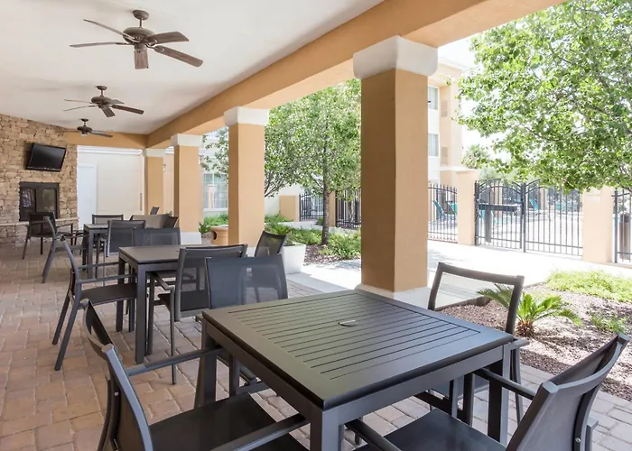 Towneplace Airport Hotel